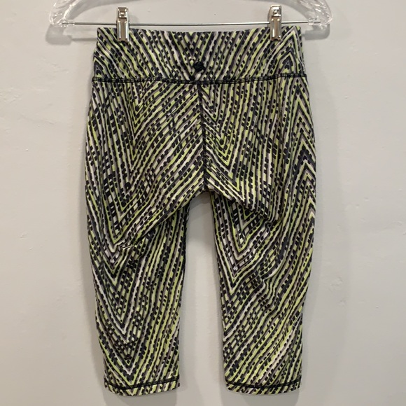 Prana Capri Recycled Polyester Blend Leggings XS - Picture 2 of 5